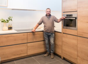 Deskundig kookplaat en oven advies van I-KOOK keukencoach Michael Deskundig kookplaat en oven advies van I-KOOK keukencoach Michael