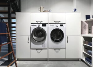 Keuken met wasmachine en droger - praktische keukenkast voor wasmachine met heel veel opbergruimte