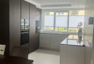 Lars van Kempen – LKE